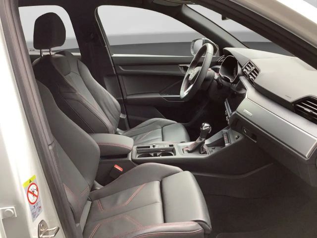 Audi Q3 35 TFSI S-Line