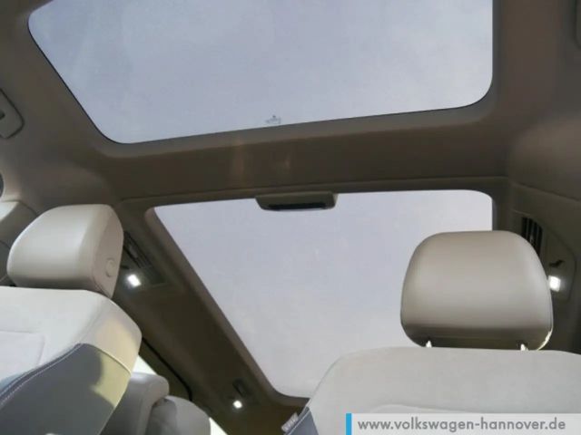 Volkswagen Multivan 2.0 TDI DSG Life T7