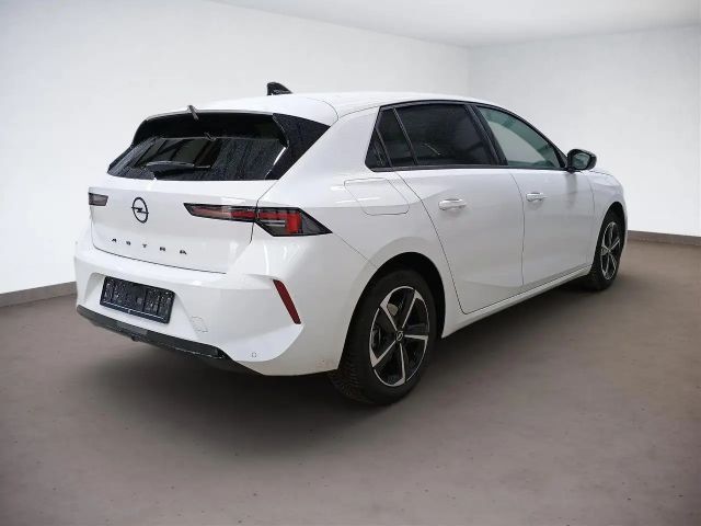 Opel Astra GS-Line Grand Sport