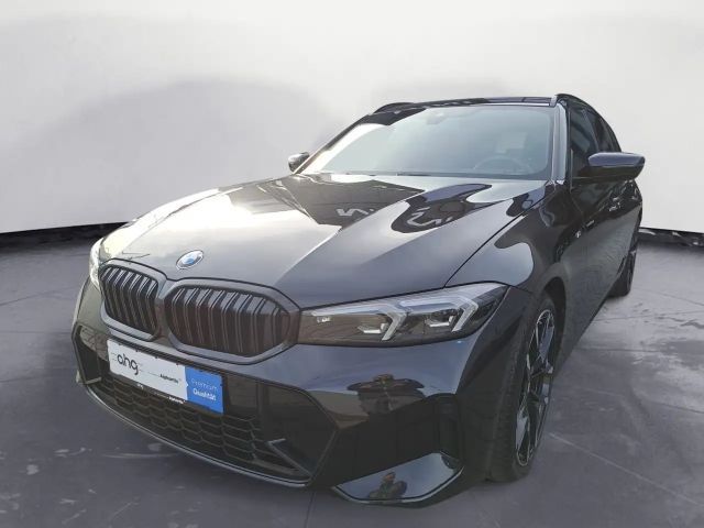 BMW 320 320d M-Sport Touring xDrive