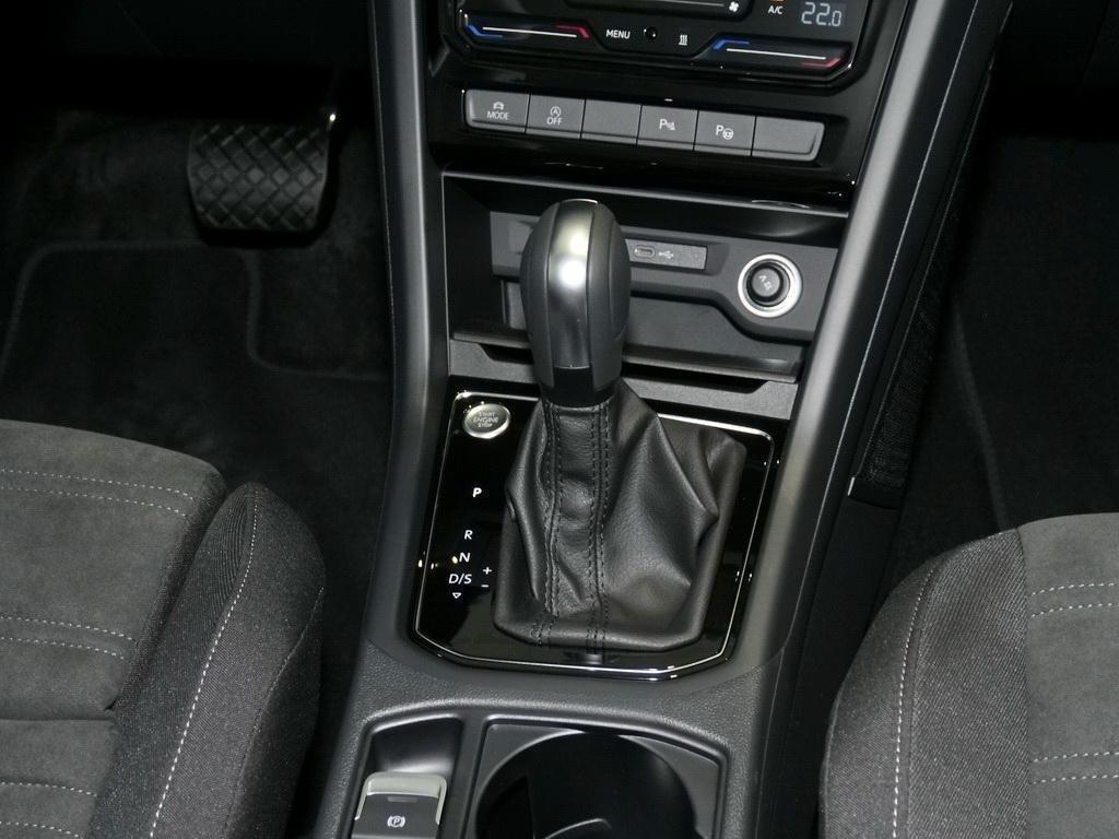 Volkswagen Touran 1.5 TSI DSG Highline