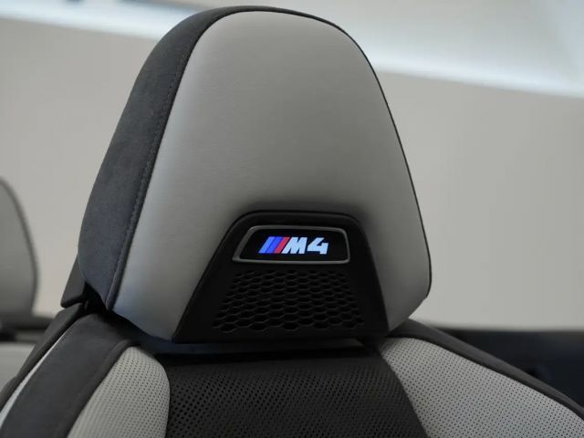 BMW M4 Cabrio Competition xDrive