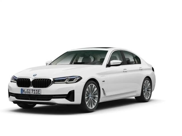 BMW 545 545e Sedan xDrive