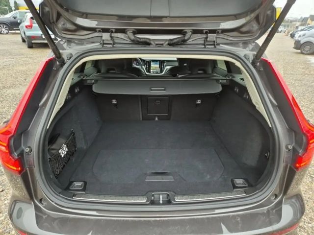 Volvo V60 Dark Hybrid Plus