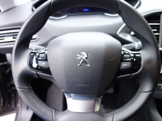 Peugeot 308 PureTech Style