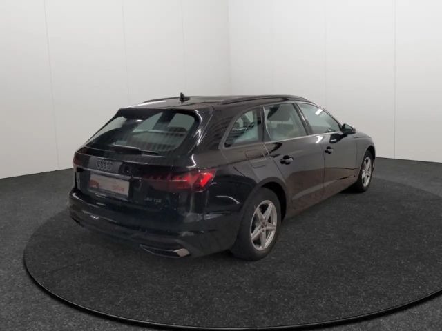 Audi A4 35 TDI Avant S-Tronic