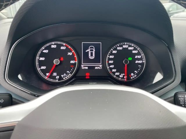 Seat Arona Xperience Navi Digitales Cockpit LED Sperrdiff. AC