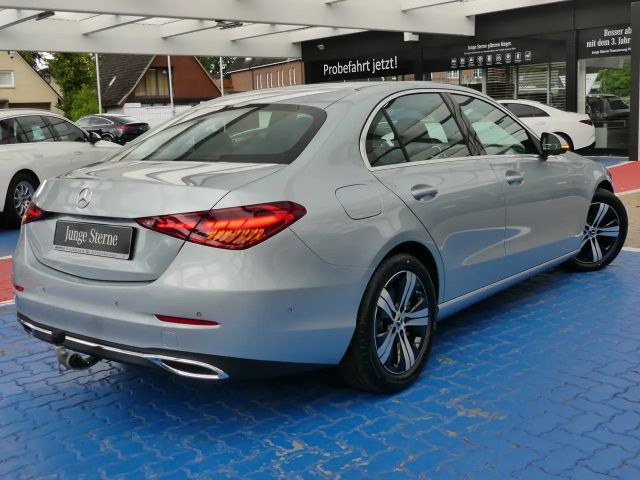 Mercedes-Benz C 200 AVANTGARDE Sedan