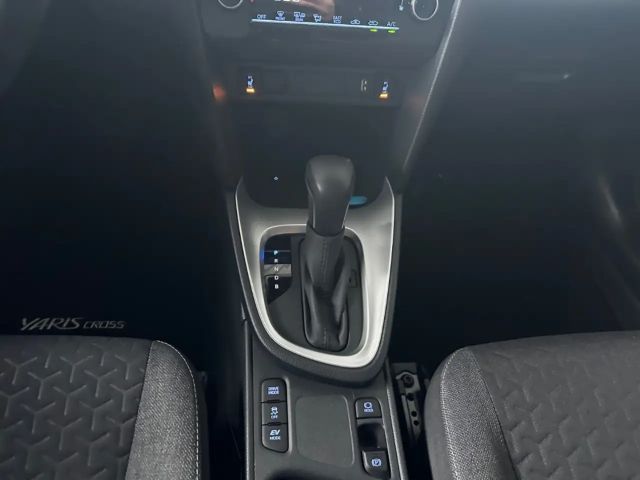 Toyota Yaris Cross Hybride Team D