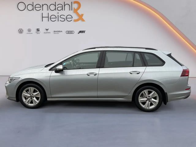 Volkswagen Golf 1.5 eTSI DSG Life Variant