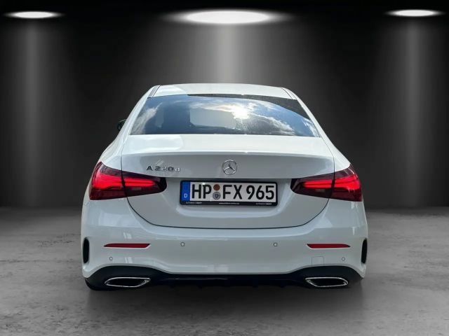 Mercedes-Benz A 220 A 220 d AMG Line