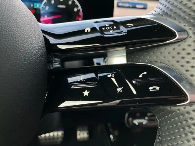 Mercedes-Benz CLA 200 AMG Line Shooting Brake