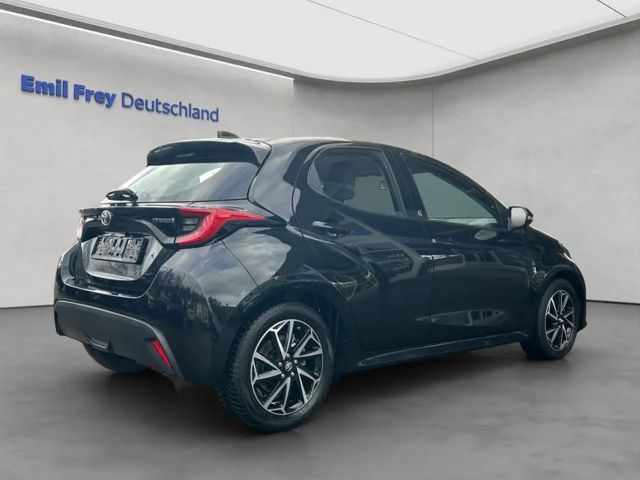 Toyota Yaris Hybride Team D VVT-i