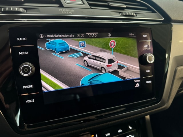 Volkswagen Touran DSG R-Line