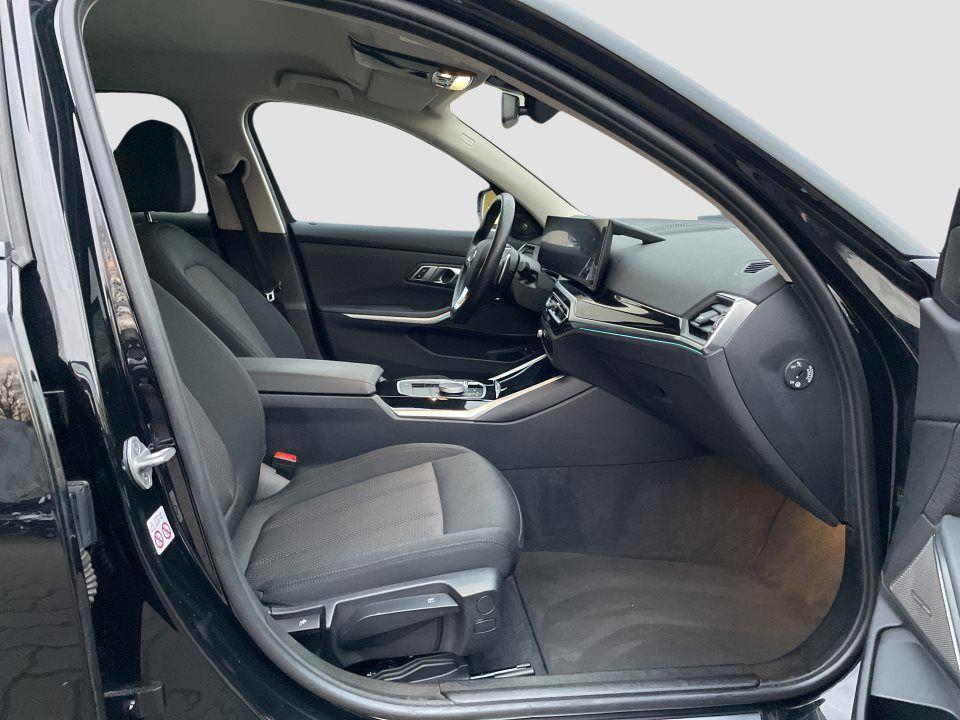 BMW 320 320e Touring xDrive