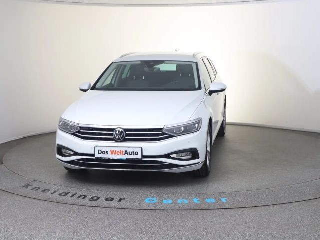 Volkswagen Passat DSG Elegance Elegance Variant