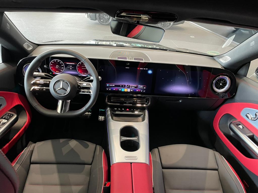 Mercedes-Benz CLA 200 AMG Line