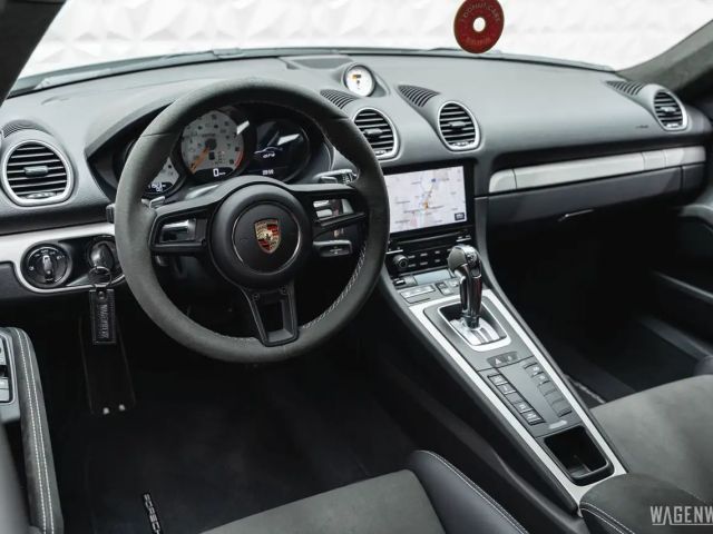 Porsche Cayman 718 Coupé