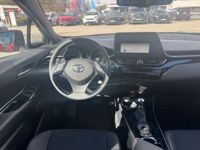 Toyota C-HR Hybride Team D