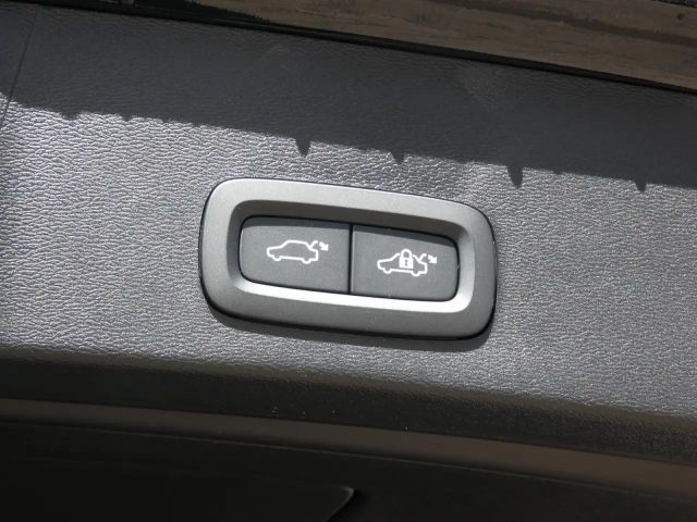 Volvo XC40 Dark Plus