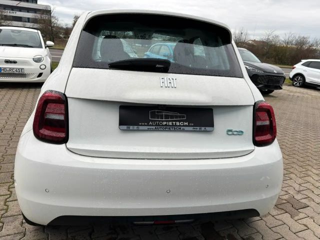 Fiat 500e 42 kWh