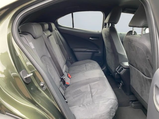 Lexus UX 250h Style Edition