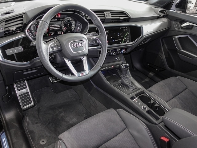 Audi Q3 35 TFSI S-Line S-Tronic