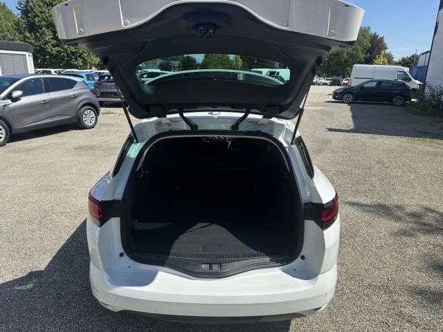 Renault Megane Combi Intens TCe 140