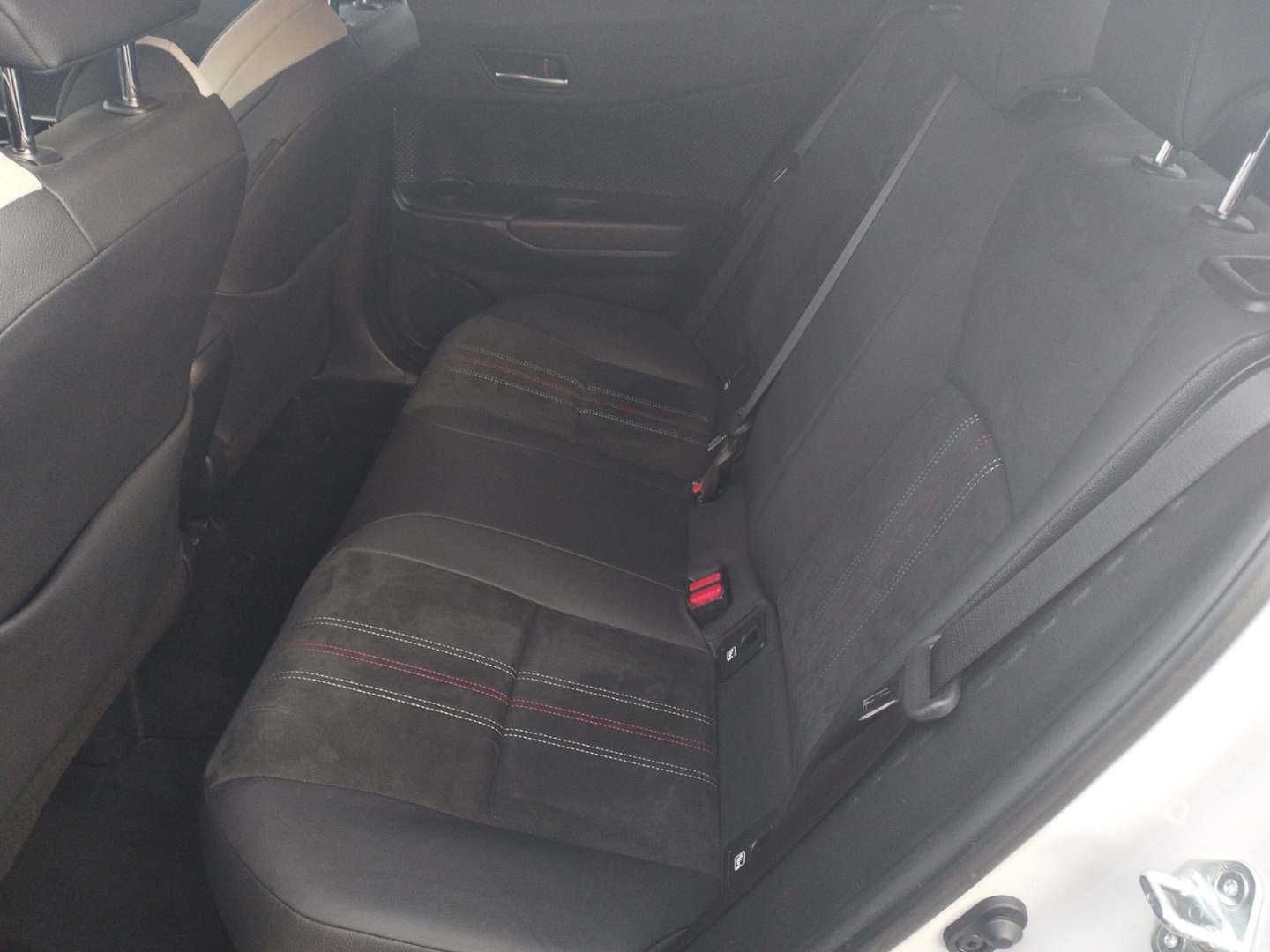 Toyota C-HR 5-deurs GR