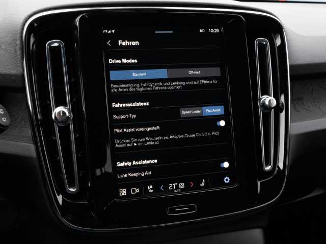 Volvo XC40 Plus Recharge