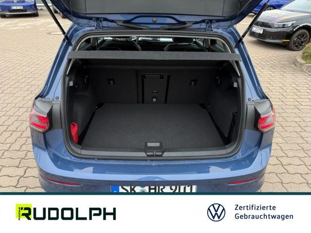 Volkswagen Golf 1.5 eTSI DSG Golf VIII