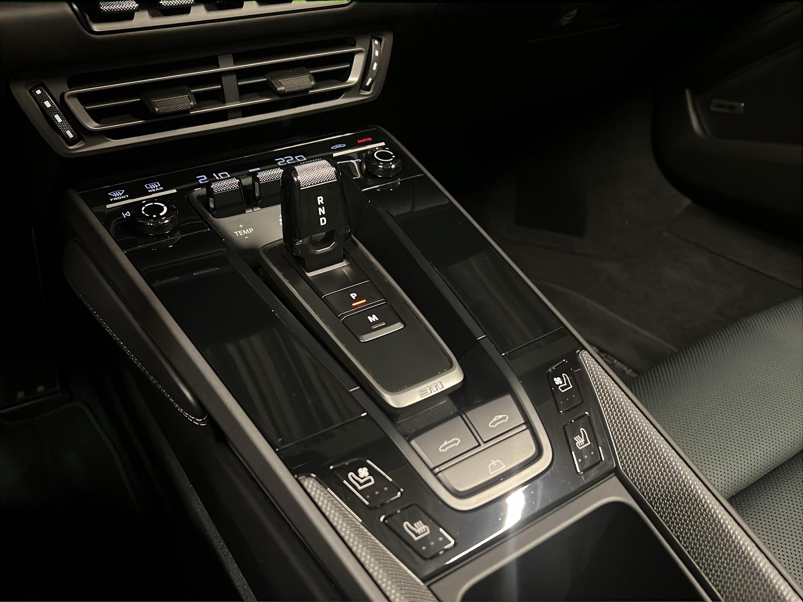 Porsche 911 992 Cabriolet Carrera