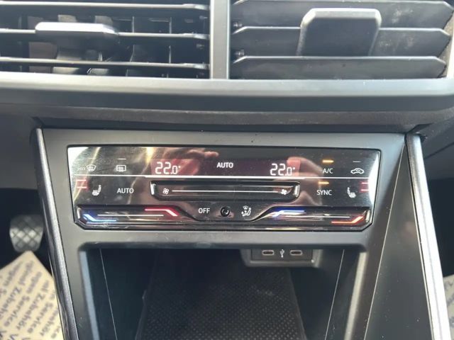 Volkswagen Polo 1.0 TSI Style