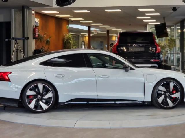 Audi e-tron GT e-tron GT Aut. *Glasdach*Virtual-Cockpit*Head-up*3