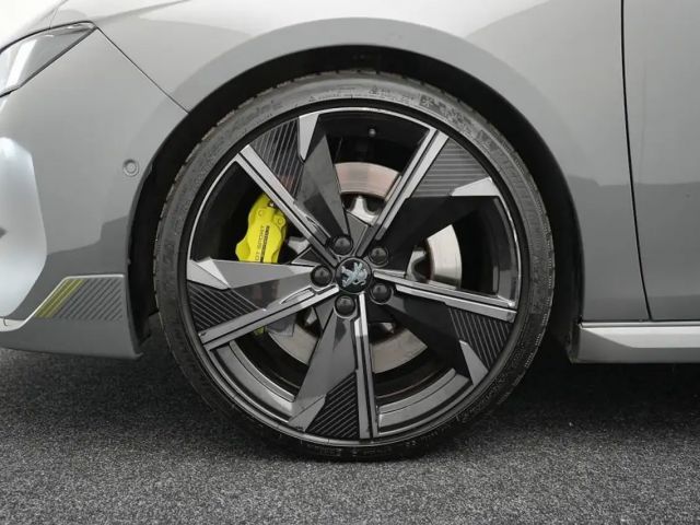 Peugeot 508 Hybrid4 SW