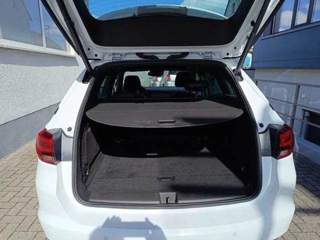 Opel Astra Sports Tourer Ultimate