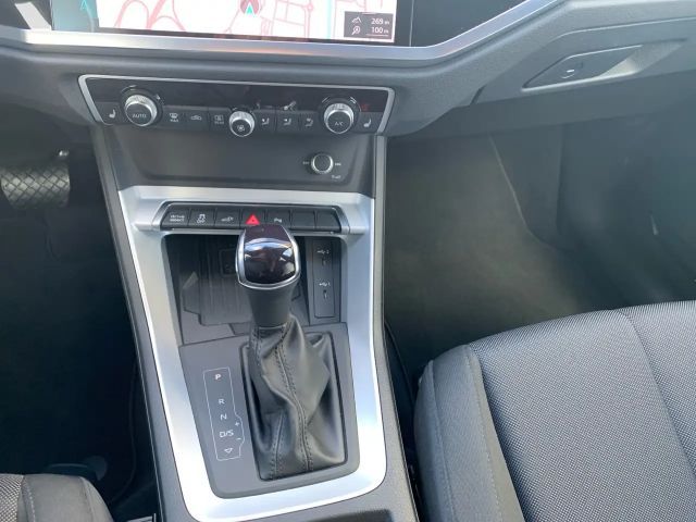 Audi Q3 S-Line S-Tronic