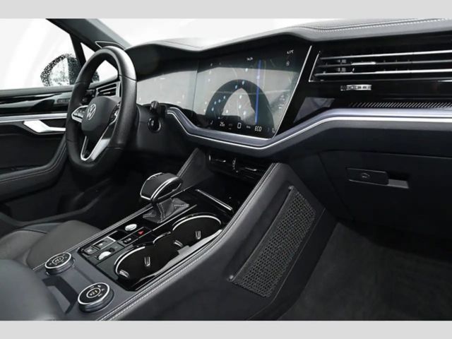 Volkswagen Touareg 4Motion DSG R-Line