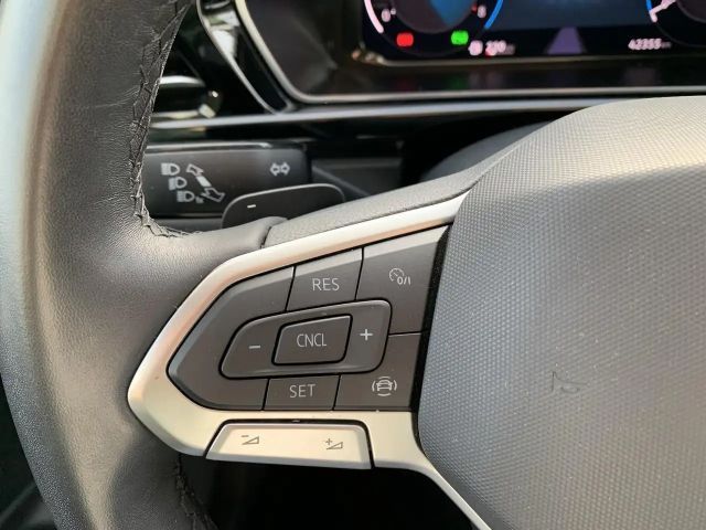 Volkswagen Caddy DSG Style