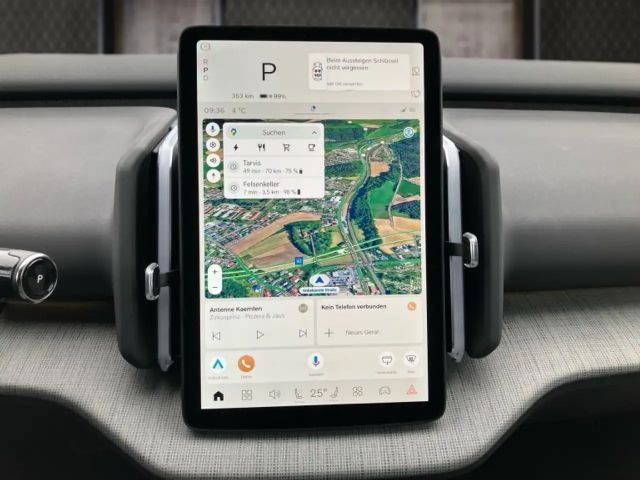 Volvo EX30 Extended range Plus Single motor