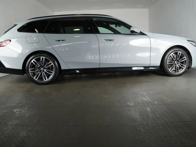 BMW 520 520i M-Sport Touring