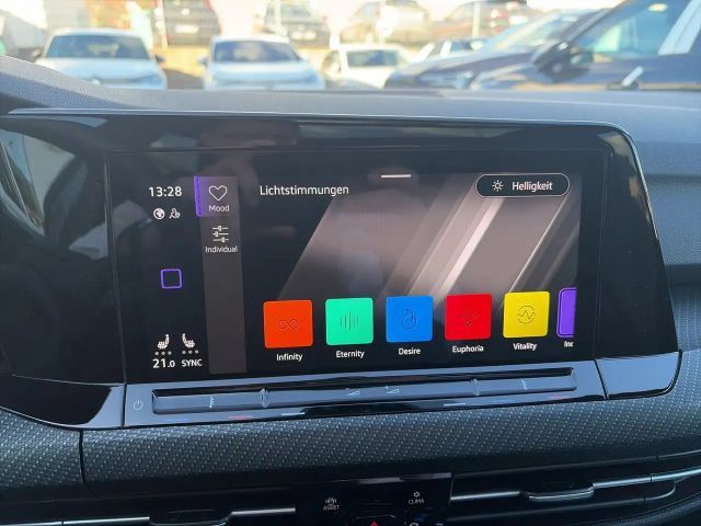 Volkswagen Golf 4Motion DSG R-Line Variant