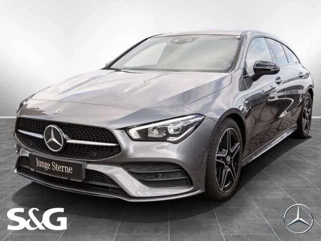 Mercedes-Benz CLA 200 Business Line