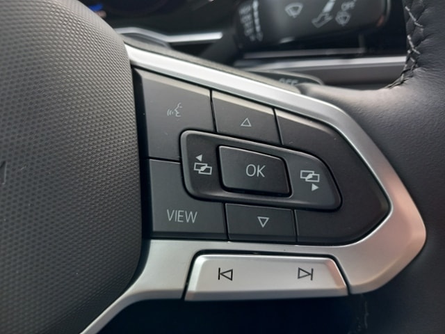 Volkswagen Polo 1.0 TSI DSG R-Line