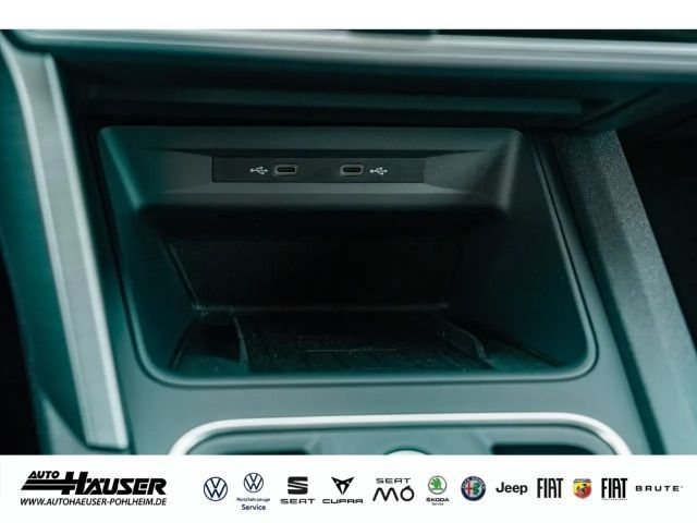 Seat Leon 1.5 eTSI DSG FR-lijn Sportstourer