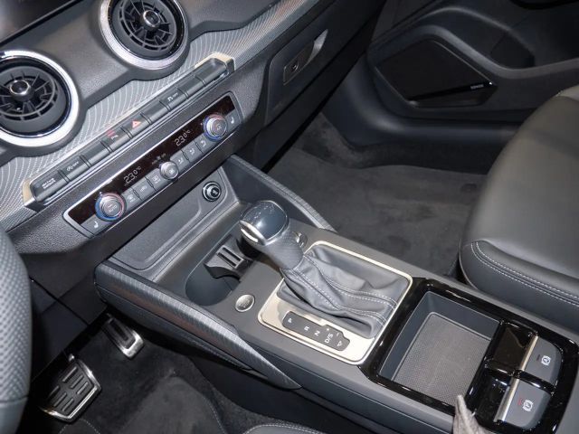 Audi Q2 35 TFSI S-Line