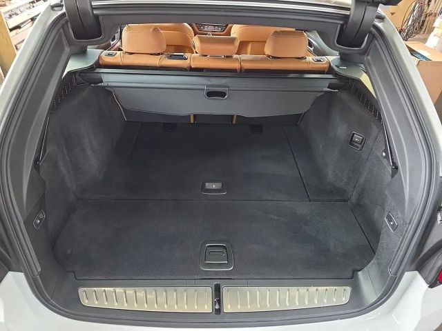 BMW 520 520d M-Sport xDrive