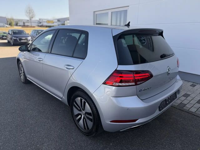 Volkswagen Golf e-Golf