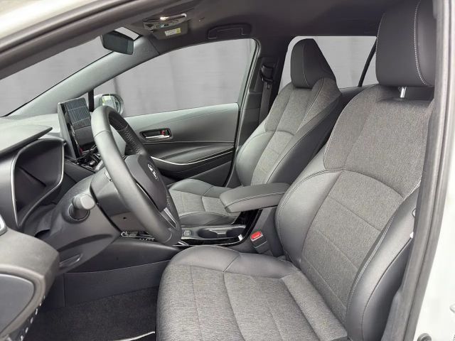 Toyota Corolla Active Hybride Touring