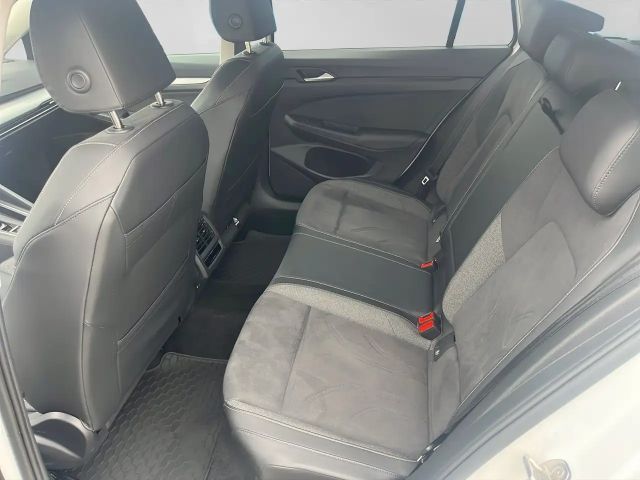 Volkswagen Golf DSG Life Variant